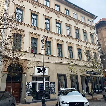 Niko's Apartmán *